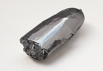 钌